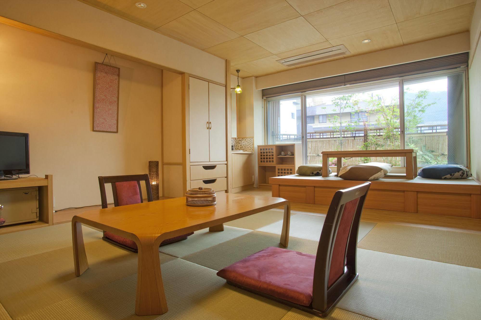 Hotel Shibu Onsen Sakaeya à Yamanouchi  Extérieur photo