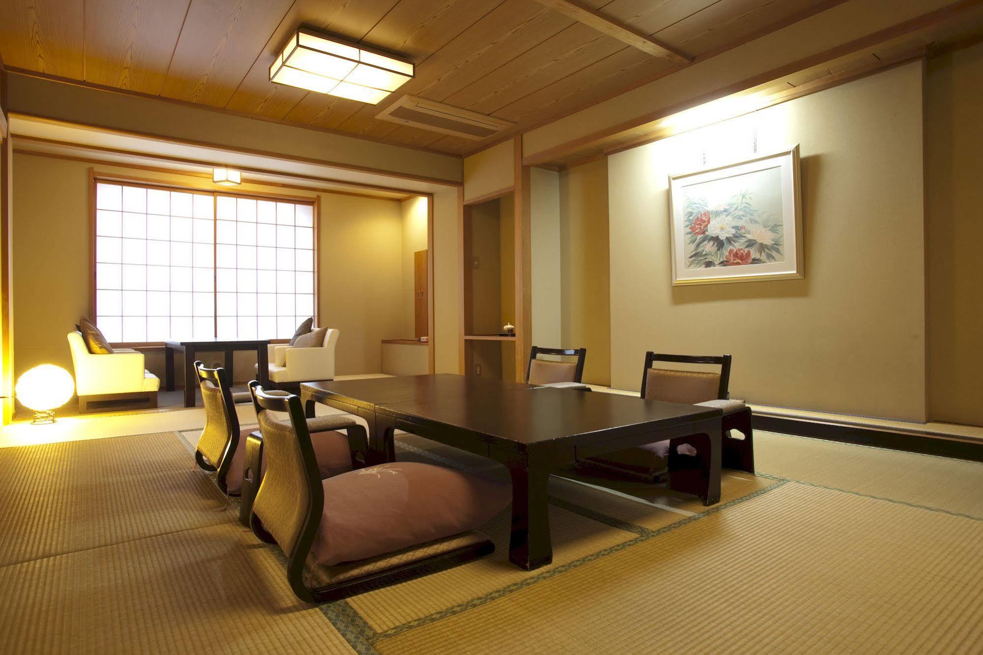 Hotel Shibu Onsen Sakaeya à Yamanouchi  Extérieur photo